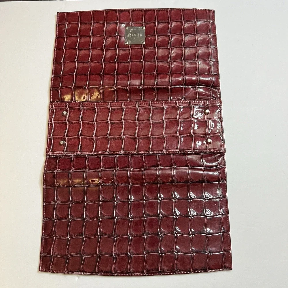 Miche Scarlet Classic Bag Shell Interchangeable Handbag Cover Retired Style